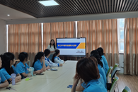 财经与物流管理学院开展"我与党员教师面对面"手工DIY创作主题育人活动