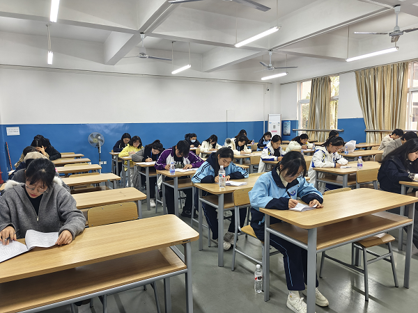 参赛选手笔试现场