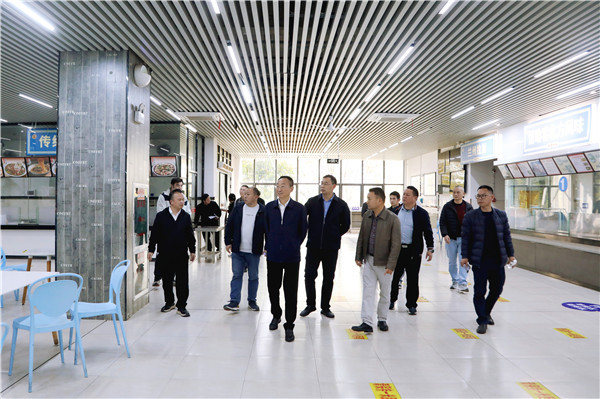 筑牢安全防线 确保平稳开局 —— 校领导深入两校区检查春季开学准备工作