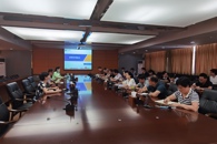 我校召开疫情防控专题会议