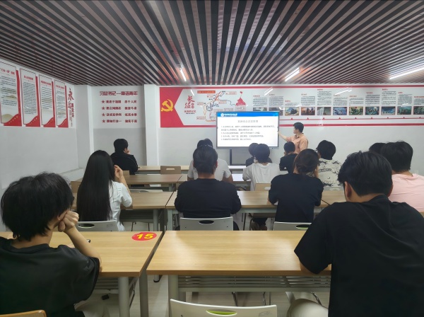 培训会现场(1) 培训会现场(1)