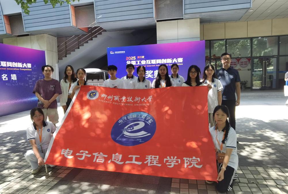 90a2d5e356dffeb819c82cffe5fddc3