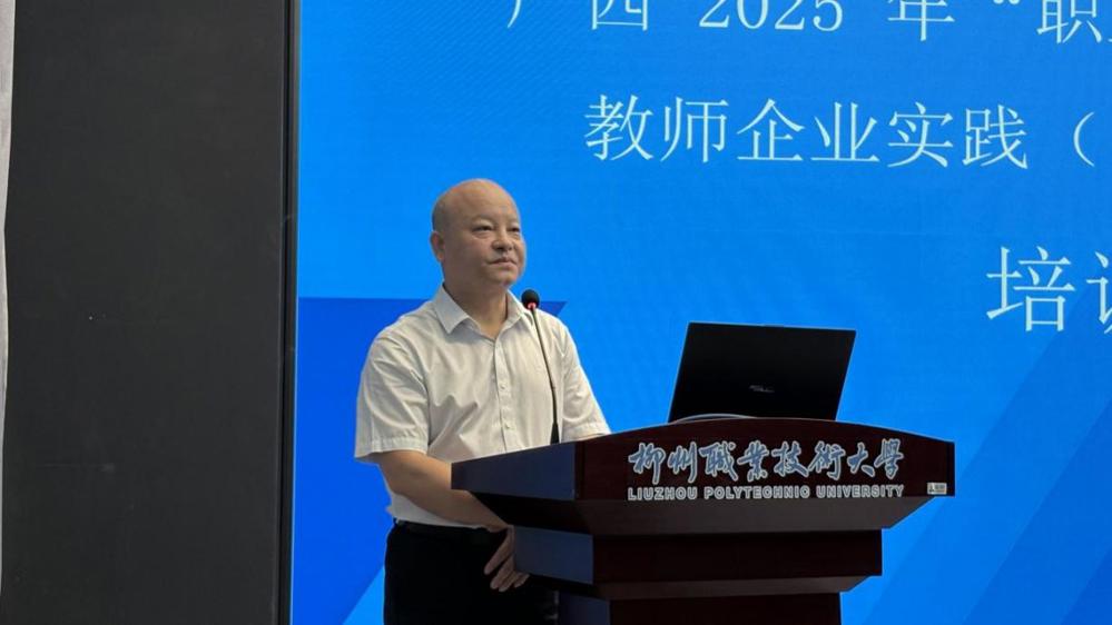 mmexport1758012845012