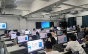 电子信息工程学院2025级计算机应用技术专业新生专业入门教育顺利完成