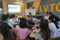 赋能新征程，电子信息工程学院开展新入职教师培养系列工作