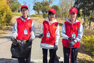 校青年志愿者服务总队成功开展“洁净公园行动，守护冬日生态”活动