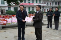 学院林若森副院长一行深入我院社会主义新农村建设驻点融水县洞头乡慰问