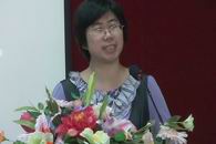 “我身边的好老师”系列报道：与学生一起成长 当学生的引路人——记艺术设计系教师覃静