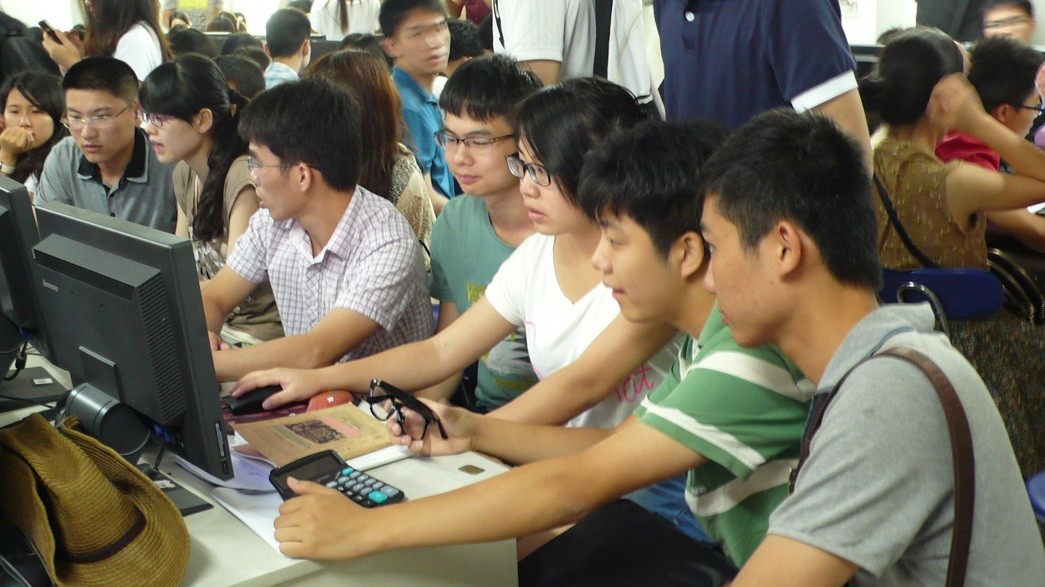 激烈的比赛现场