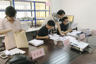 柳州市环保局对柳职院检验检测公司进行质量考核工作检查