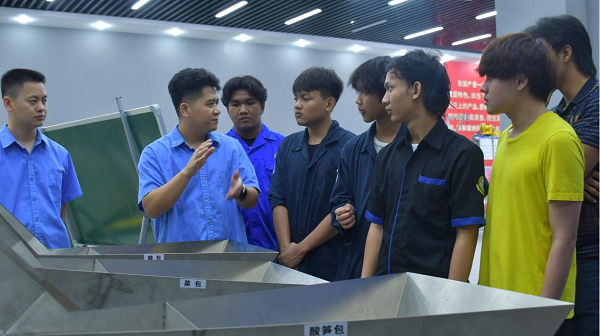 介绍螺蛳粉包装生产线发展现状