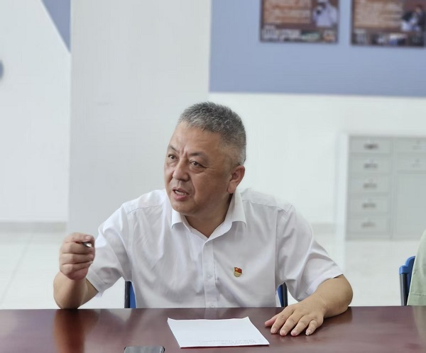 吴坤书记总结发言