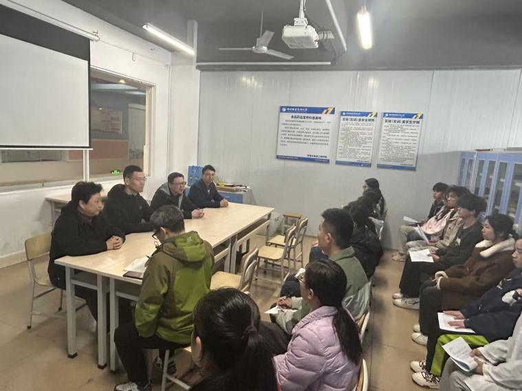 334c065f69016d0469ca43c6959eb3f4