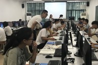 我校开展校园网络、机房、网络教学平台使用情况大检查