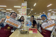 柳州螺蛳粉产业学院开展留学生柳州螺蛳粉文化研学活动