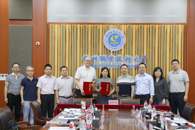 我校与高等教育出版社有限公司举行战略合作框架协议签约仪式