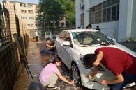 【五四?点赞青春】汽车工程学院分团委圆满结束第三期洗车活动