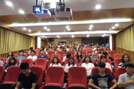 图书馆举办“2017世界读书日活动系列：经典电影欣赏”活动