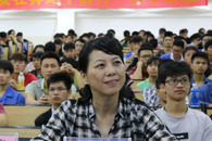 国际马拉松赛冠军周楚燕到我校进行励志人生分享讲座 