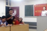 电子信息工程学院“践行核心价值观，铸就青春爱国梦”主题辩论赛决出冠亚季军