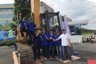 好伙伴携手闯天涯--我校与柳工携手互助共赢的发展历程回眸 