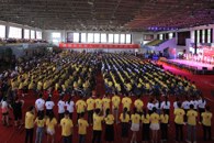 3606名毕业生迈出校门贡献青春—我校隆重举行2018届毕业生毕业典礼