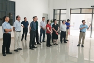 自治区政府参事莅临我校调研