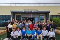 我校离退休党员开展理论学习