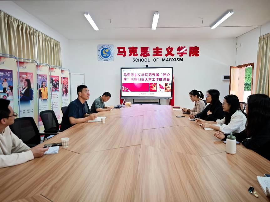 93f0f7a355a804af0d233797a318cda