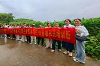马克思主义学院师生赴柳江环江村调研