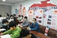 校党委书记刘子林深入青年教师课堂听思政课