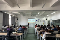 贸易与旅游管理学院开展意识形态专题学习