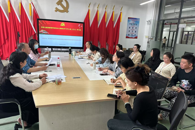 贸易与旅游管理学院党总支理论学习中心组专题学习全国两会精神