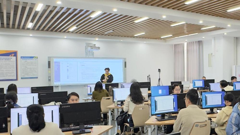 543a11fc9b7f44851ca4bff706e8b328