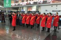 贸易与旅游管理学院航空专业志愿者服务柳州机场春运