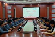 2026届海南华铁大黄蜂订单班开班仪式在汽车工程学院顺利举行