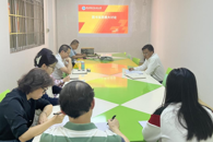 【大讨论】校领导深入图书馆指导办学思想大讨论