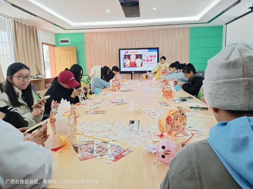 58d4a164b6842f367cd0ad3d18c29a2d