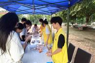 阳光心理协会开展“减压充电站——轻松一‘夏’，快乐期末”心理健康教育宣传活动