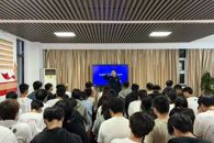 “石榴籽”民族团结工作站开展第三十三期“民族团结一家亲 法治教育共成长”宣讲活动