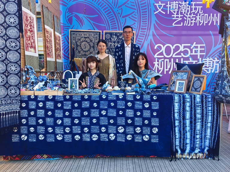 非遗技艺师生团队