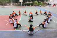 艺术设计学院学生开展心理素质拓展户外活动