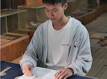 艺匠灼灼｜“艺”心向党，闪亮的青春——艺术学院优秀学子的故事（二）