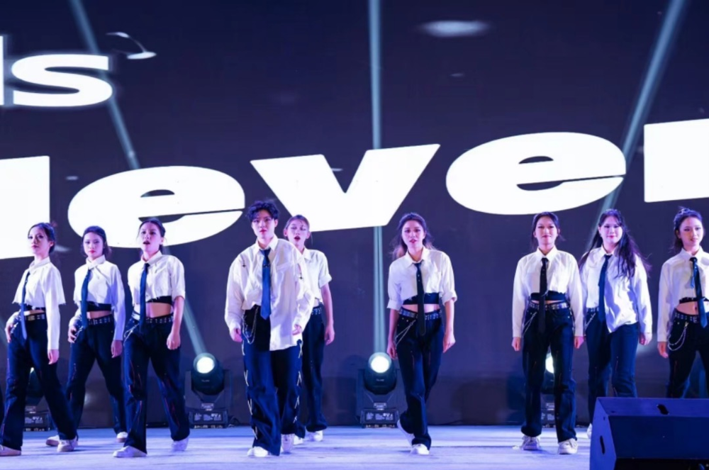 75f49d3d274f48a390a2c2d148393b49