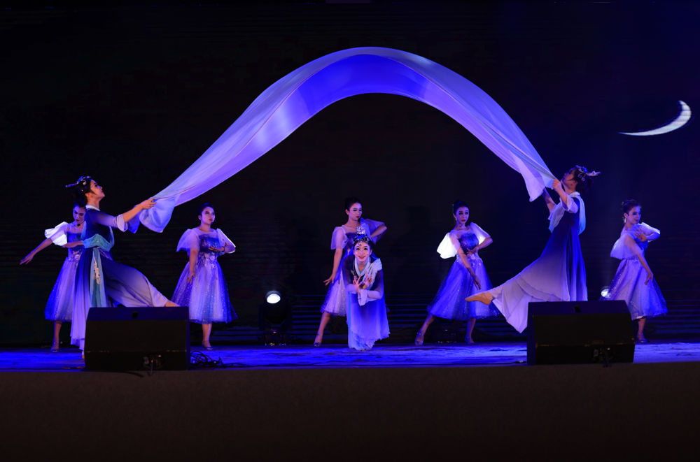 a23dc5d9e9bb4e97851655227c91fcb1