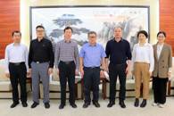 校长甘金明率队赴梧州学院交流学习